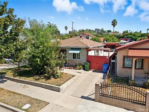 Tiny photo for 4020 W Avenue 40 Ave, Los Angeles, CA 90065 (MLS # CV25238968)