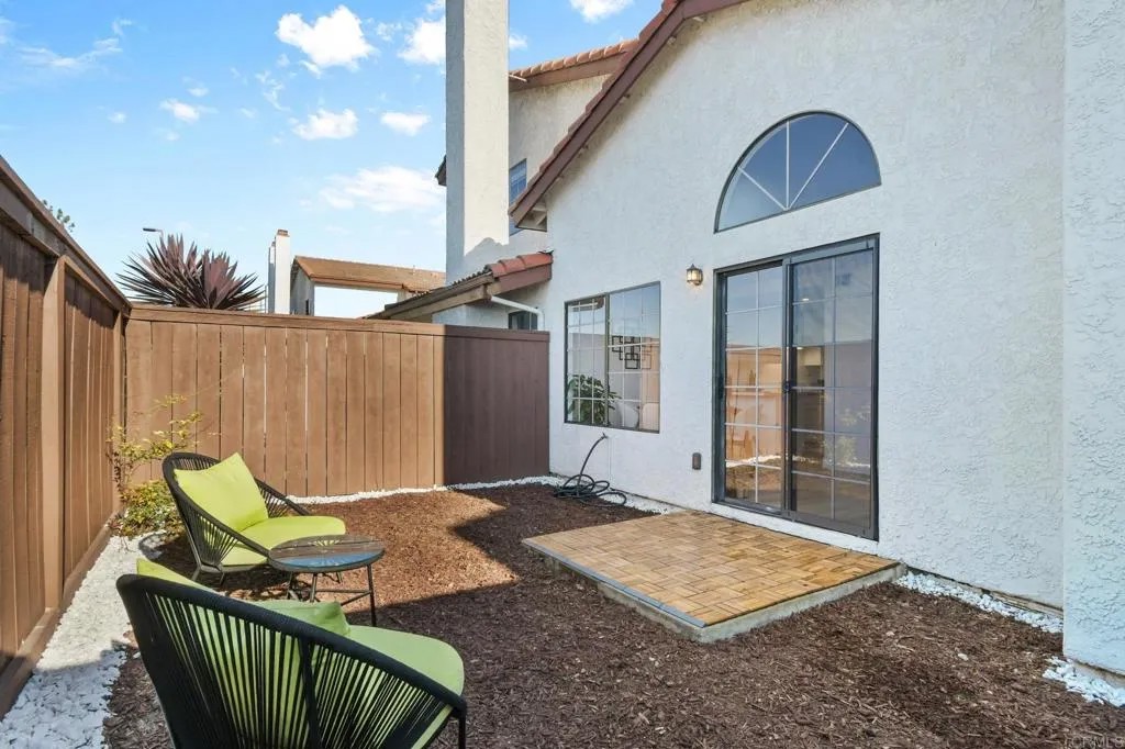 1529 Apache Dr. A