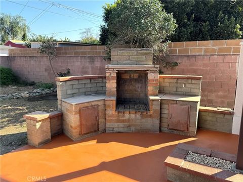 Tiny photo for 8836 Tyrone, Panorama City, CA 91402 (MLS # SR25254511)