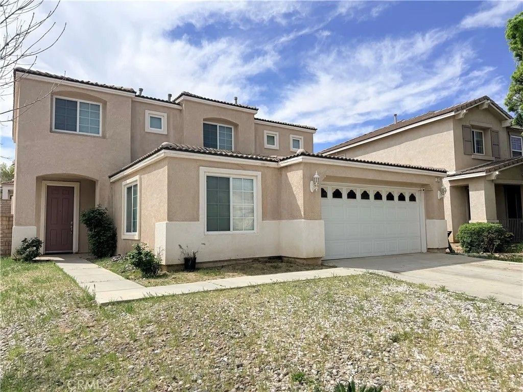Photo of 2210 Cranshaw Ln, Palmdale, CA 93551 (MLS # SR26062199)