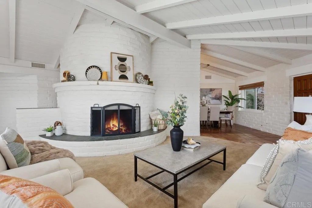 Photo of 2873 Verda Avenue, Escondido, CA 92025 (MLS # NDP2603746)