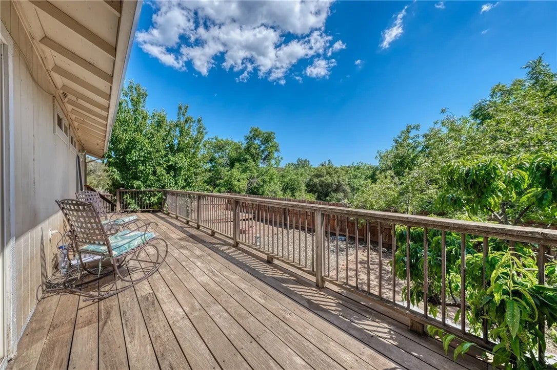 10565 Sunset Ridge