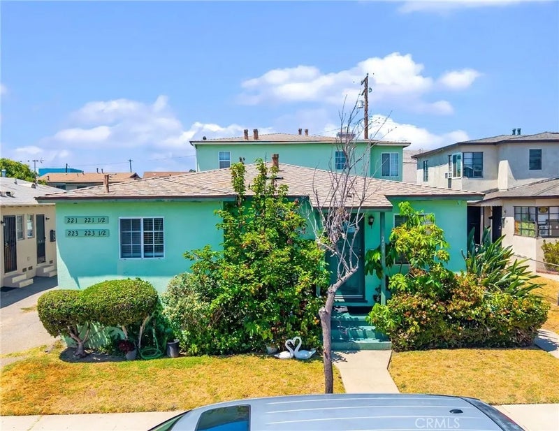 221 S Bushnell Avenue