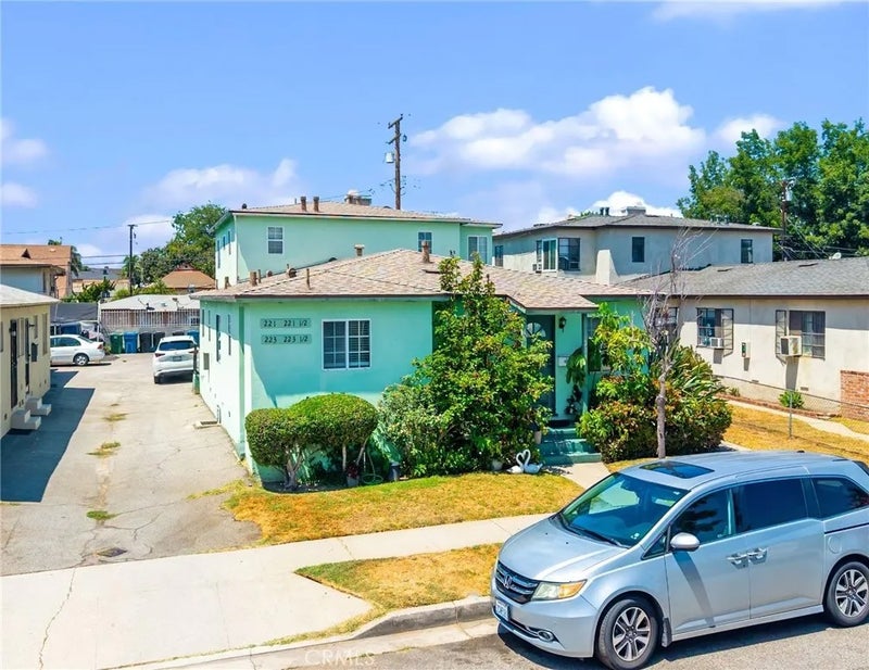 221 S Bushnell Avenue