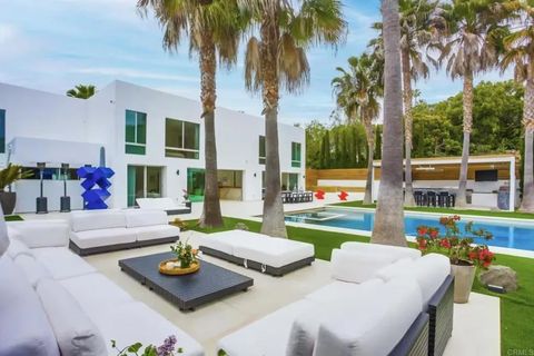 7713 Esterel Dr La Jolla CA 92037