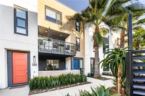 Tiny photo for 2846 N Glassell St, Orange, CA 92865 (MLS # PW25242415)