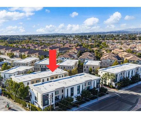 Tiny photo for 2846 N Glassell St, Orange, CA 92865 (MLS # PW25242415)