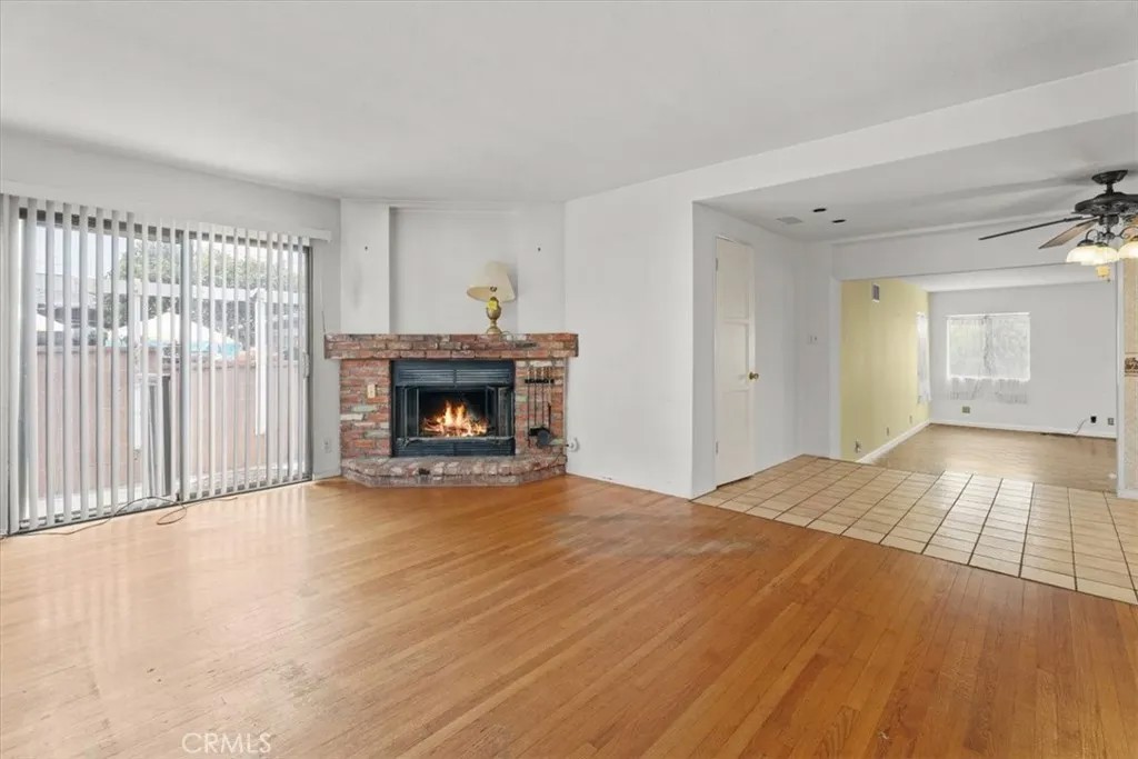 700 W Palm Avenue