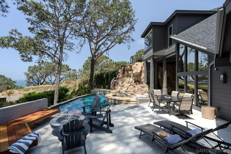 390 Hidden Pines Rd