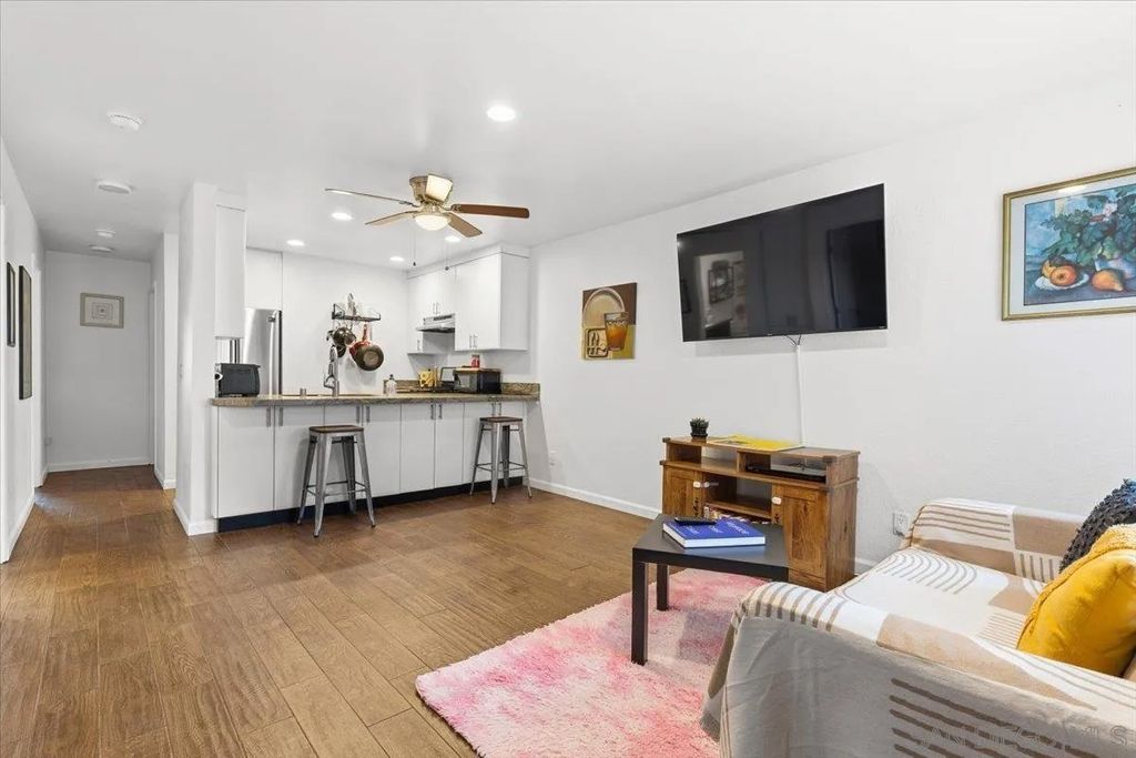 Photo of 227 50th St #11, San Diego, CA 92102 (MLS # 2600314)