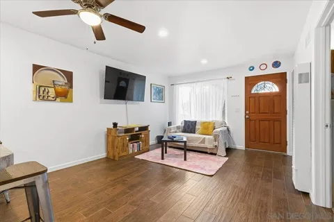 227 50th St Unit 11, San Diego, CA 92102 - #: 2600314