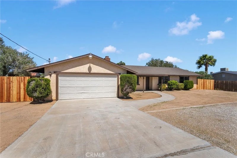 18256 Danbury