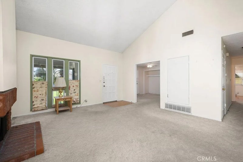 17203 De Groot Place