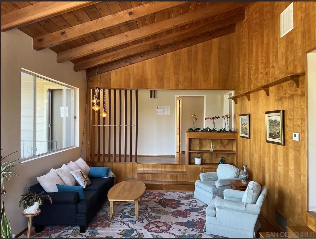 Photo of 3958 Kenwood Dr, Spring Valley, CA 91977 (MLS # 250036460)