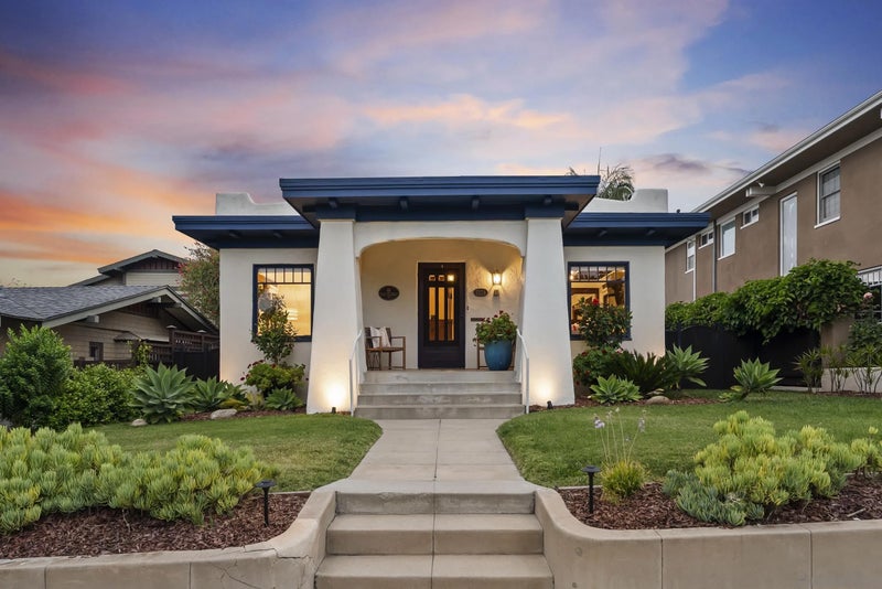 2124 Hickory