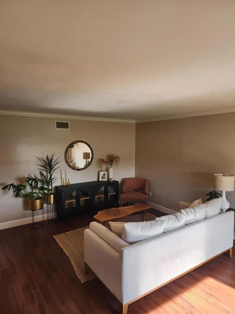 10036 Three Oaks Way