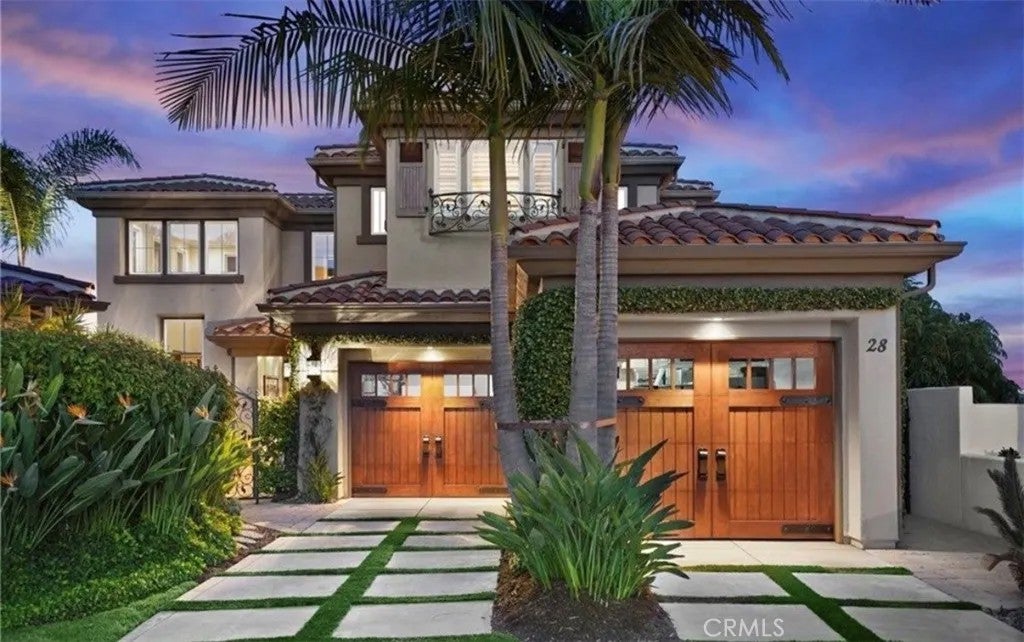 28 Sable Sands