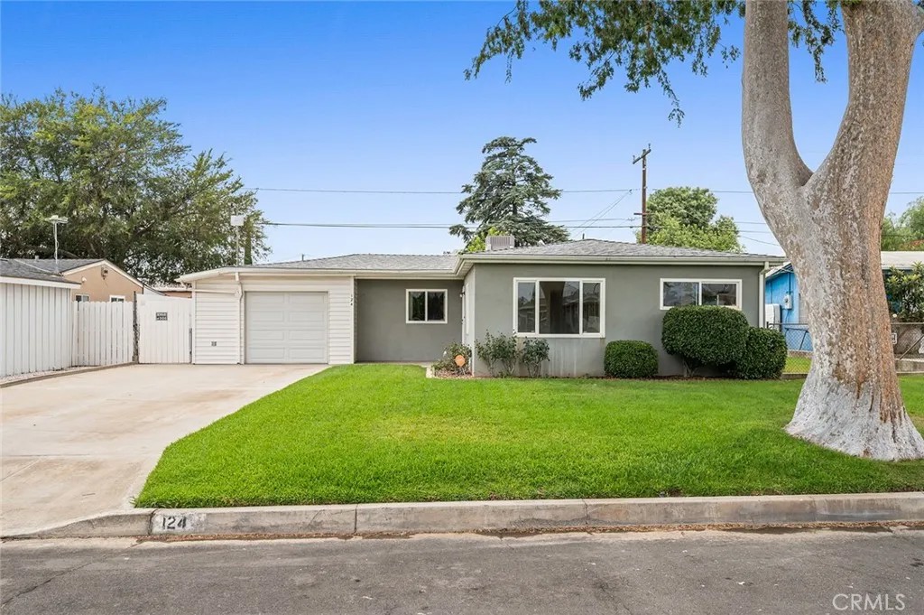 124 N Pine