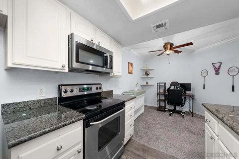 Tiny photo for 12015 Alta Carmel Ct #299, San Diego, CA 92128 (MLS # 250038649)