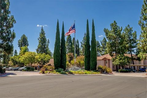 Tiny photo for 12015 Alta Carmel Ct #299, San Diego, CA 92128 (MLS # 250038649)