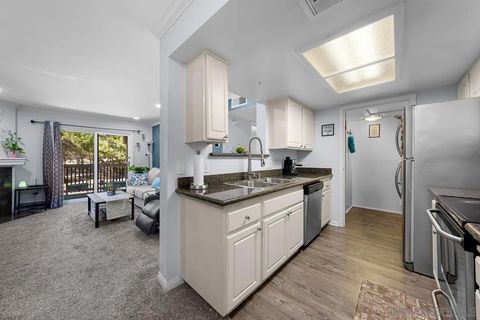 Tiny photo for 12015 Alta Carmel Ct #299, San Diego, CA 92128 (MLS # 250038649)