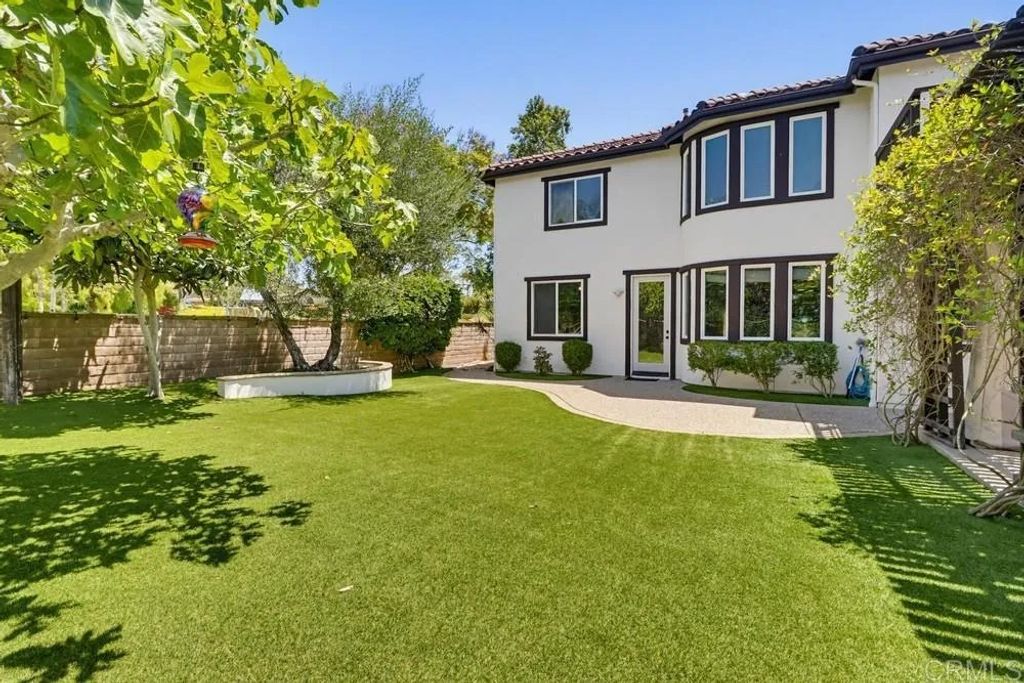 Photo of 810 Scenic Terrace Pl, Chula Vista, CA 91914 (MLS # PTP2603384)