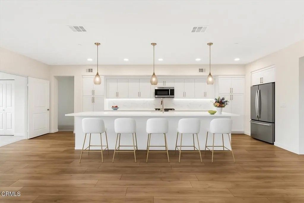 Photo of 2830 Wagon Wheel Road #304, Oxnard, CA 93036 (MLS # V1-33906)