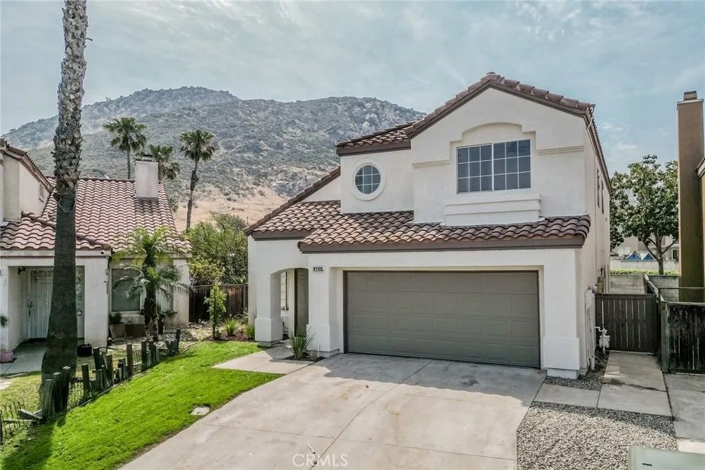Photo of 15849 Firethorn Road, Fontana, CA 92337 (MLS # CV26069134)