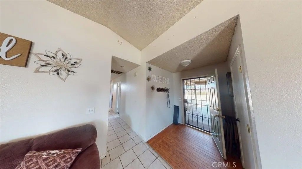 Photo of 9381 Choiceana Ave, Hesperia, CA 92345 (MLS # HD25248422)