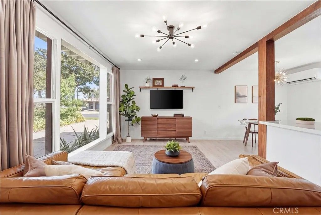 Photo of 2157 Gale Avenue, Long Beach, CA 90810 (MLS # OC26065609)