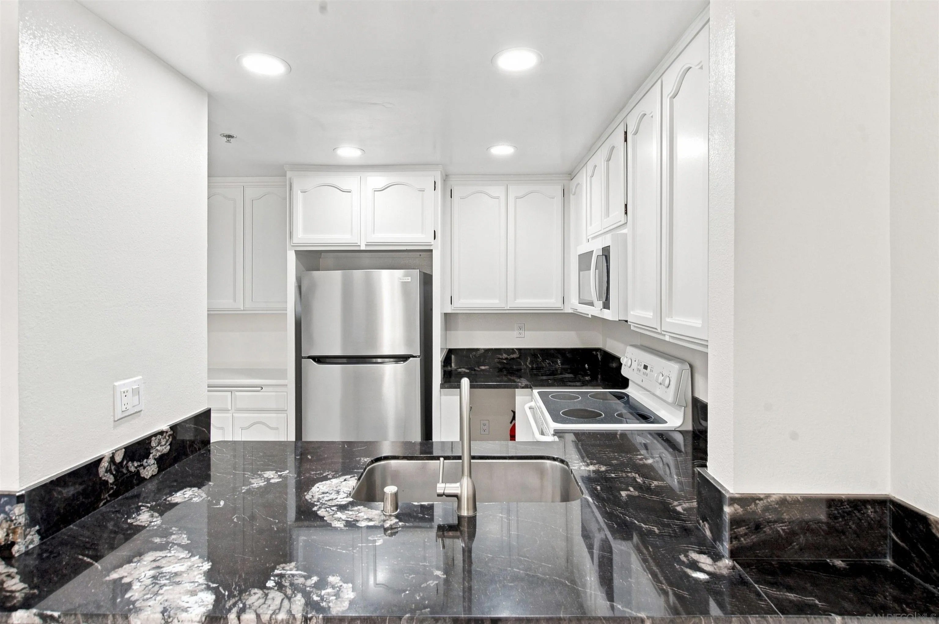 5845 Friars Rd 1110