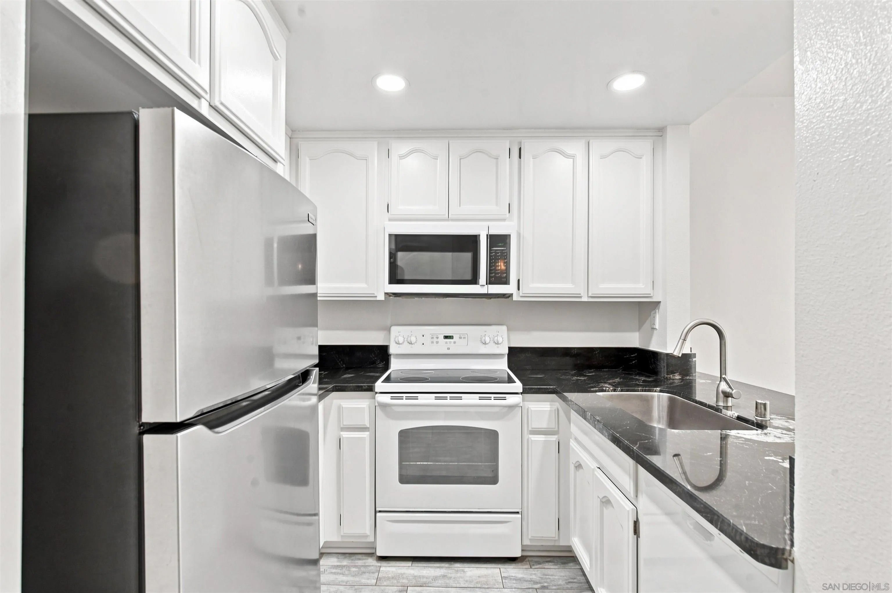 5845 Friars Rd 1110