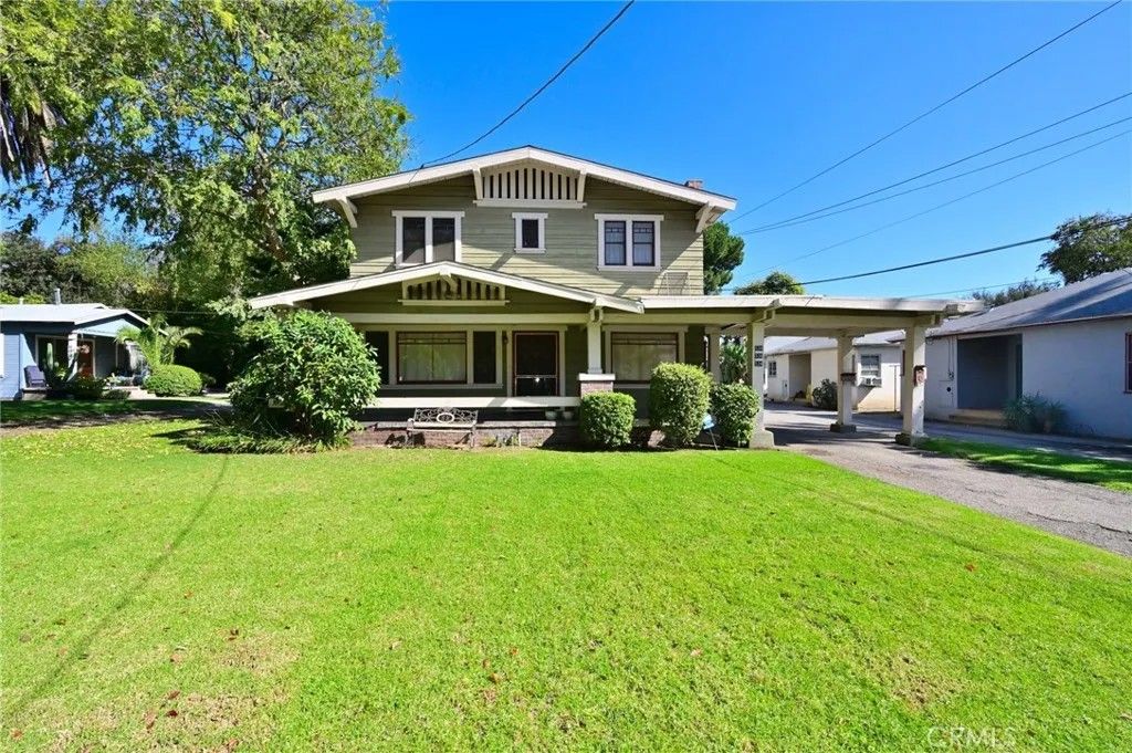 Photo of 536 N Madison Ave, Pasadena, CA 91101 (MLS # AR25269296)