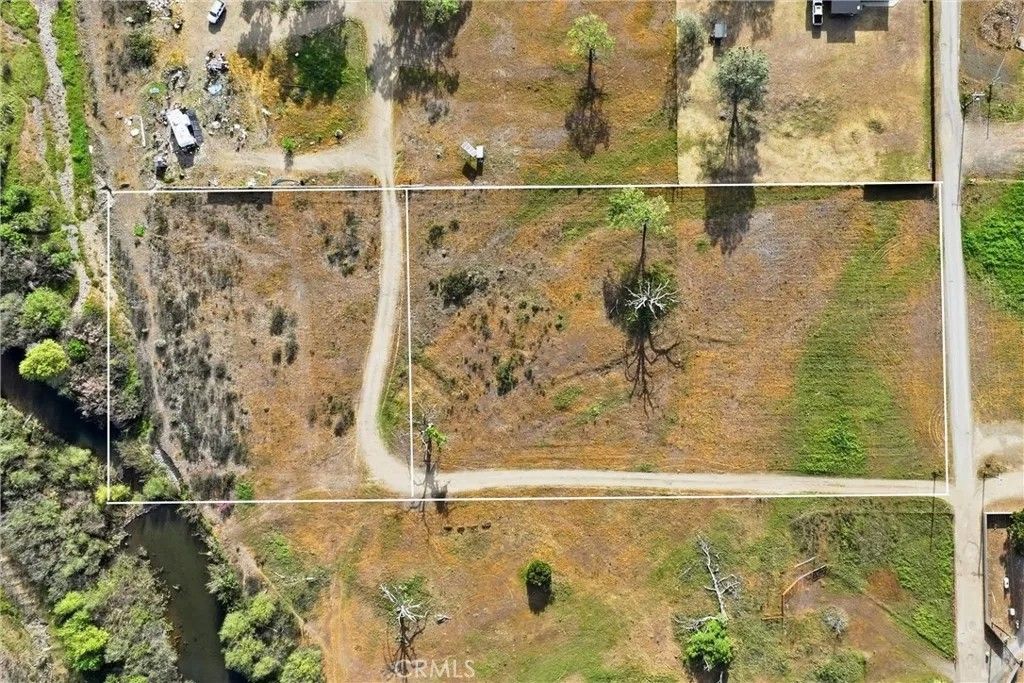 Photo of 15080 Poppy Ln, Middletown, CA 95461 (MLS # LC26070698)