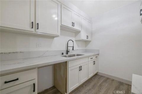 Tiny photo for 1107 Pacific St, Bakersfield, CA 93305 (MLS # OC25238332)