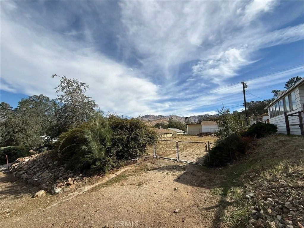 Photo of 107 Jones Street, Bodfish, CA 93205 (MLS # SR25247499)