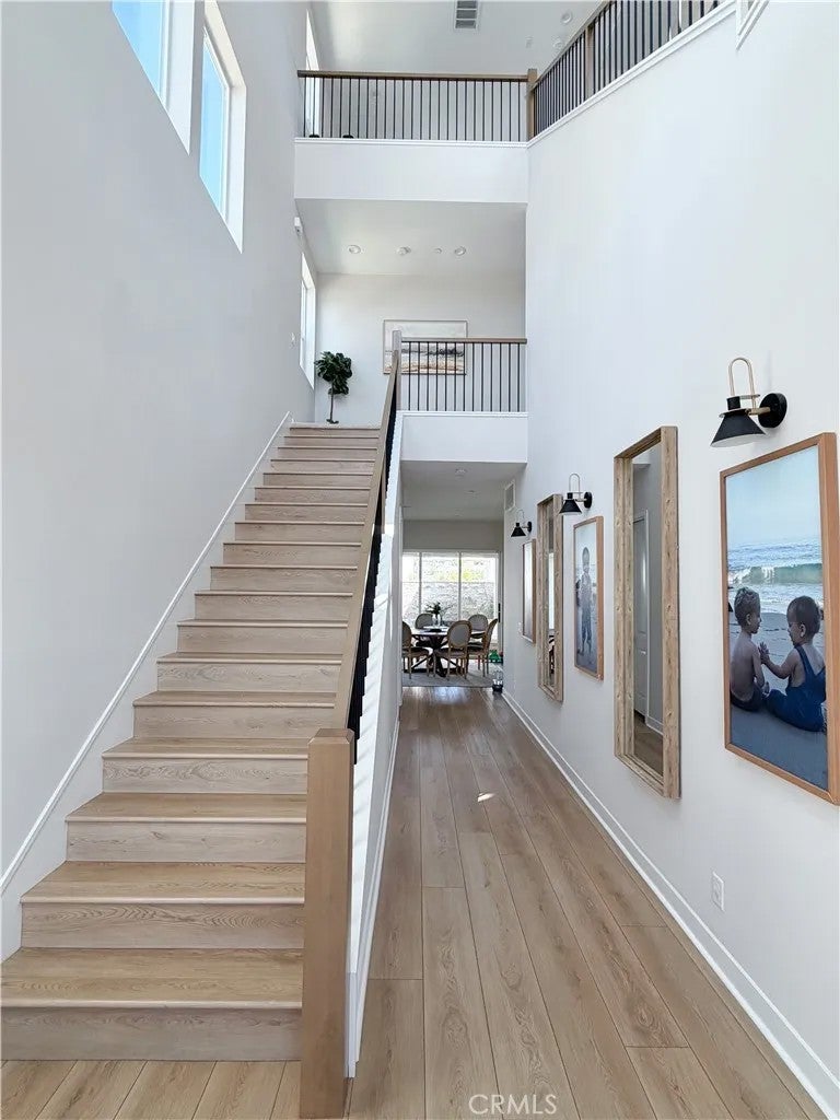 331 Newton