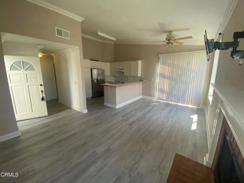 Photo of 2394 Pleasant Way #J, Thousand Oaks, CA 91362 (MLS # V1-33672)