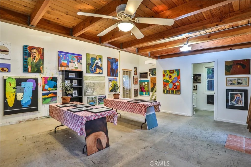 336 W 8th Street