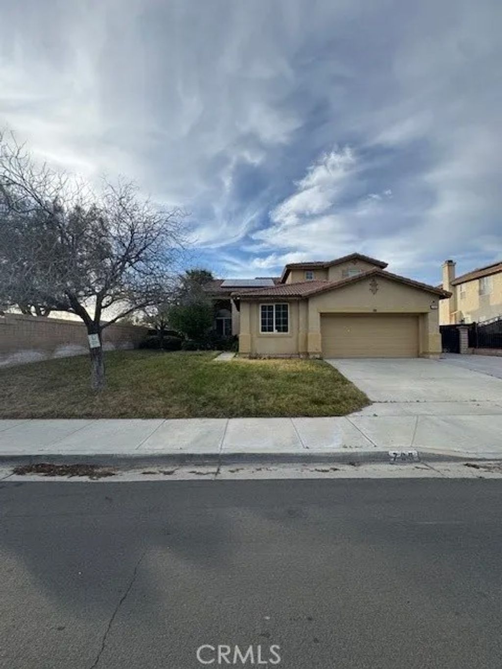 Photo of 709 E Agape Ave, San Jacinto, CA 92583 (MLS # SW26057548)