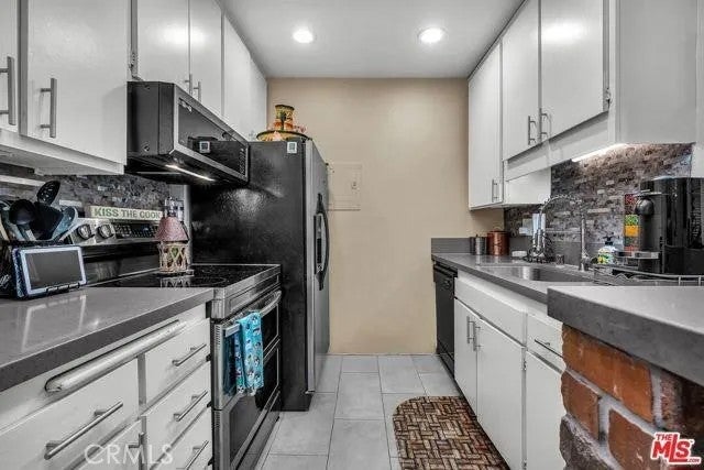 7740 Redlands G3092