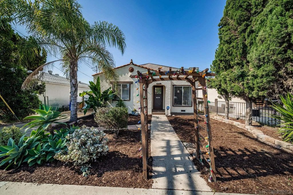 Photo of 2576 Violet St, San Diego, CA 92105 (MLS # 250041594)