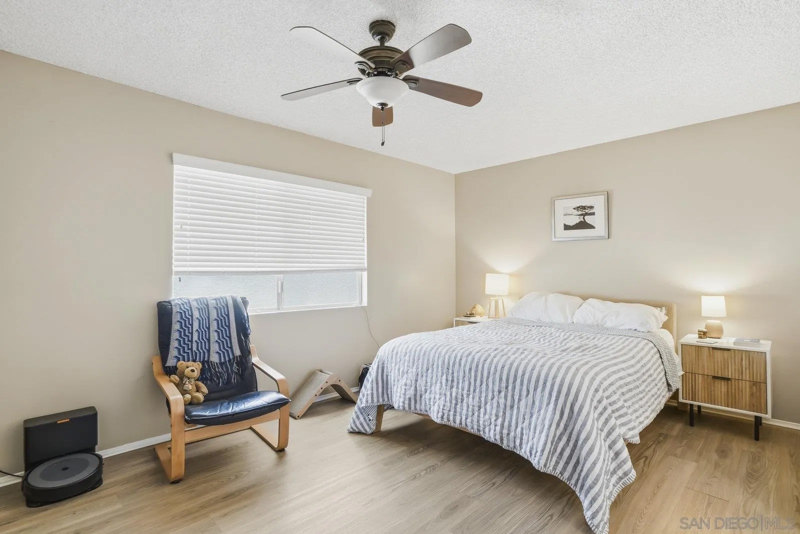2514 Clairemont 111