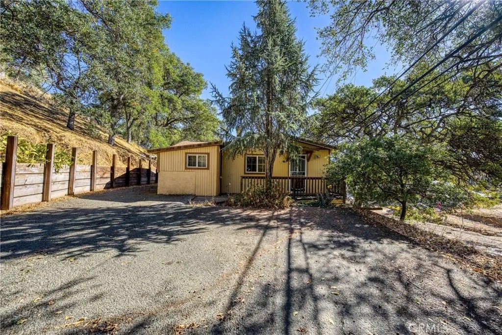 Photo of 12500 Shady Lane, Clearlake Oaks, CA 95423 (MLS # LC25237387)