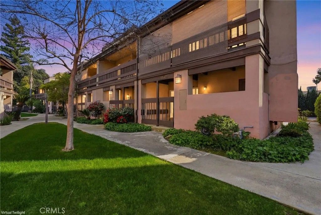 Photo of 1142 N Gem Street, Tulare, CA 93274 (MLS # PI26043969)