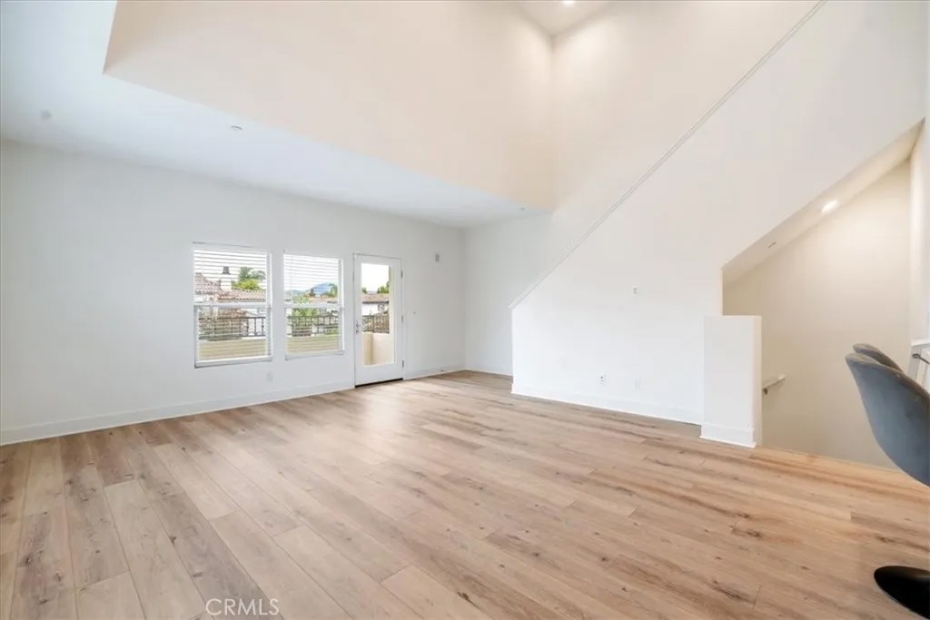 2170 Birch 109