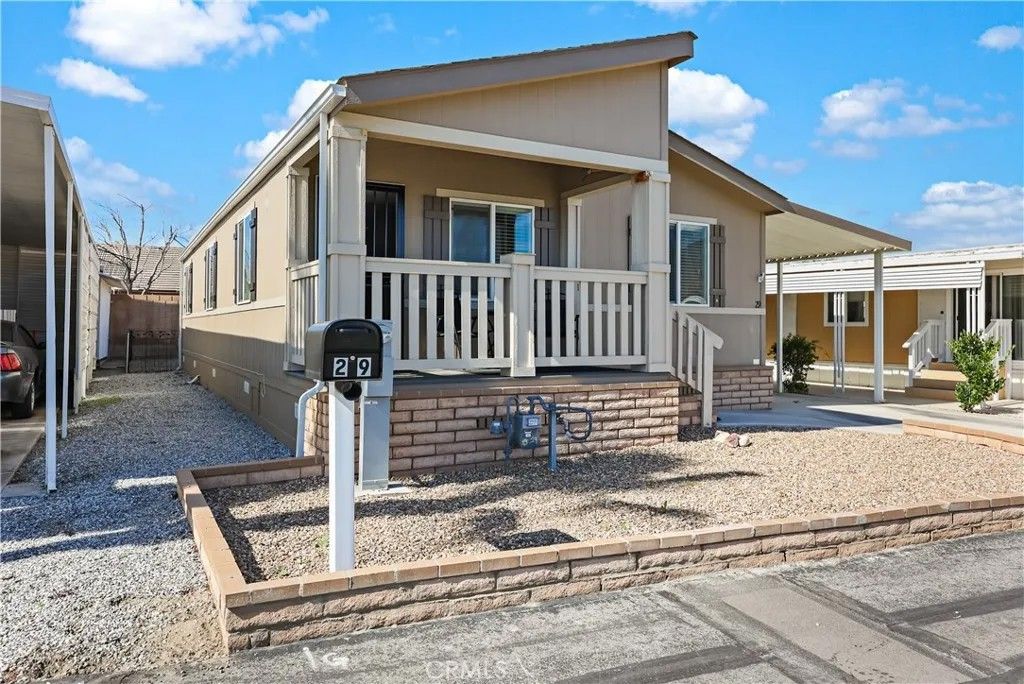 Photo of 655 E Main St #29, San Jacinto, CA 92583 (MLS # CV26031603)