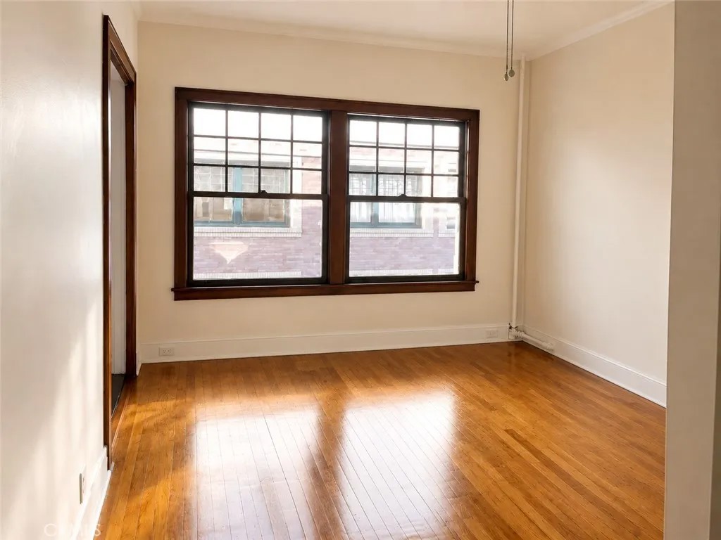 2121 James M Wood Boulevard West 316