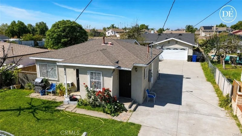 9758 Juniper