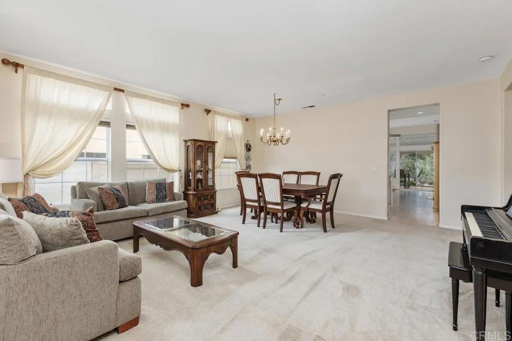 2357 Amber Oak Ln